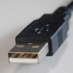 USB Type-Aの端子画像